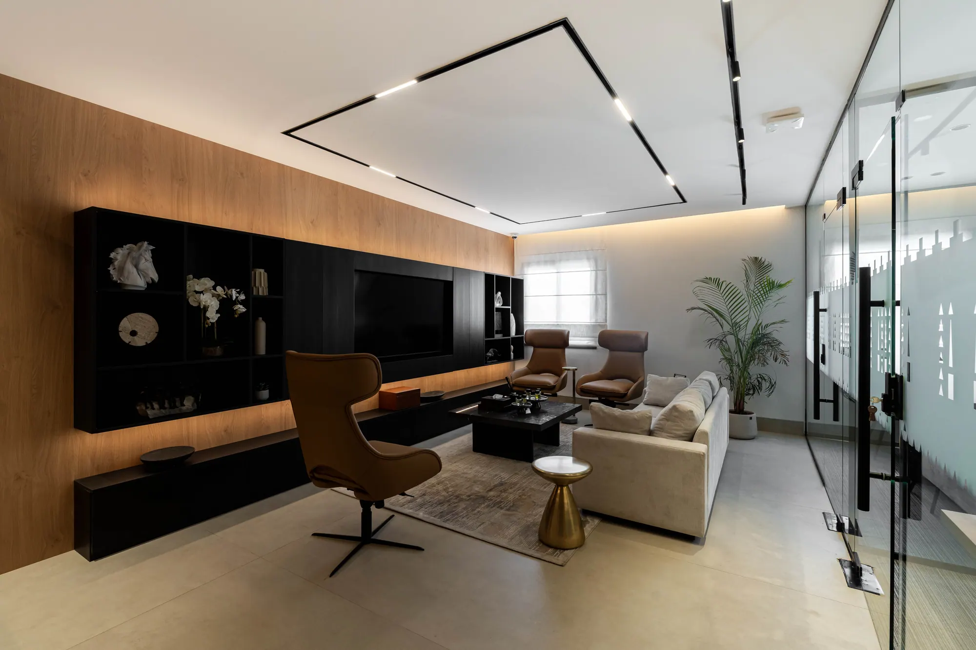 Dahlez Office
