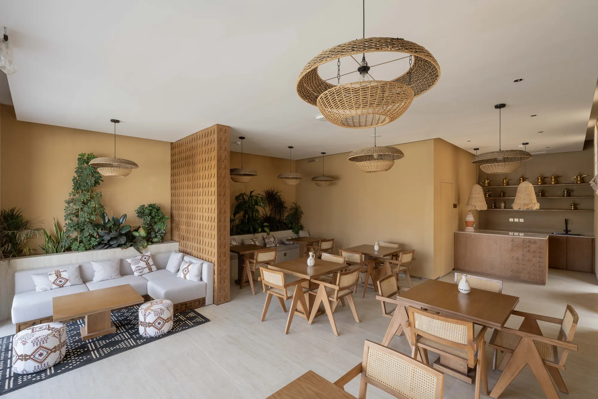 المقهى – حي الدرعية – Café, Diriyah | تصميم أمل الفقيه · Amal Alfageeh