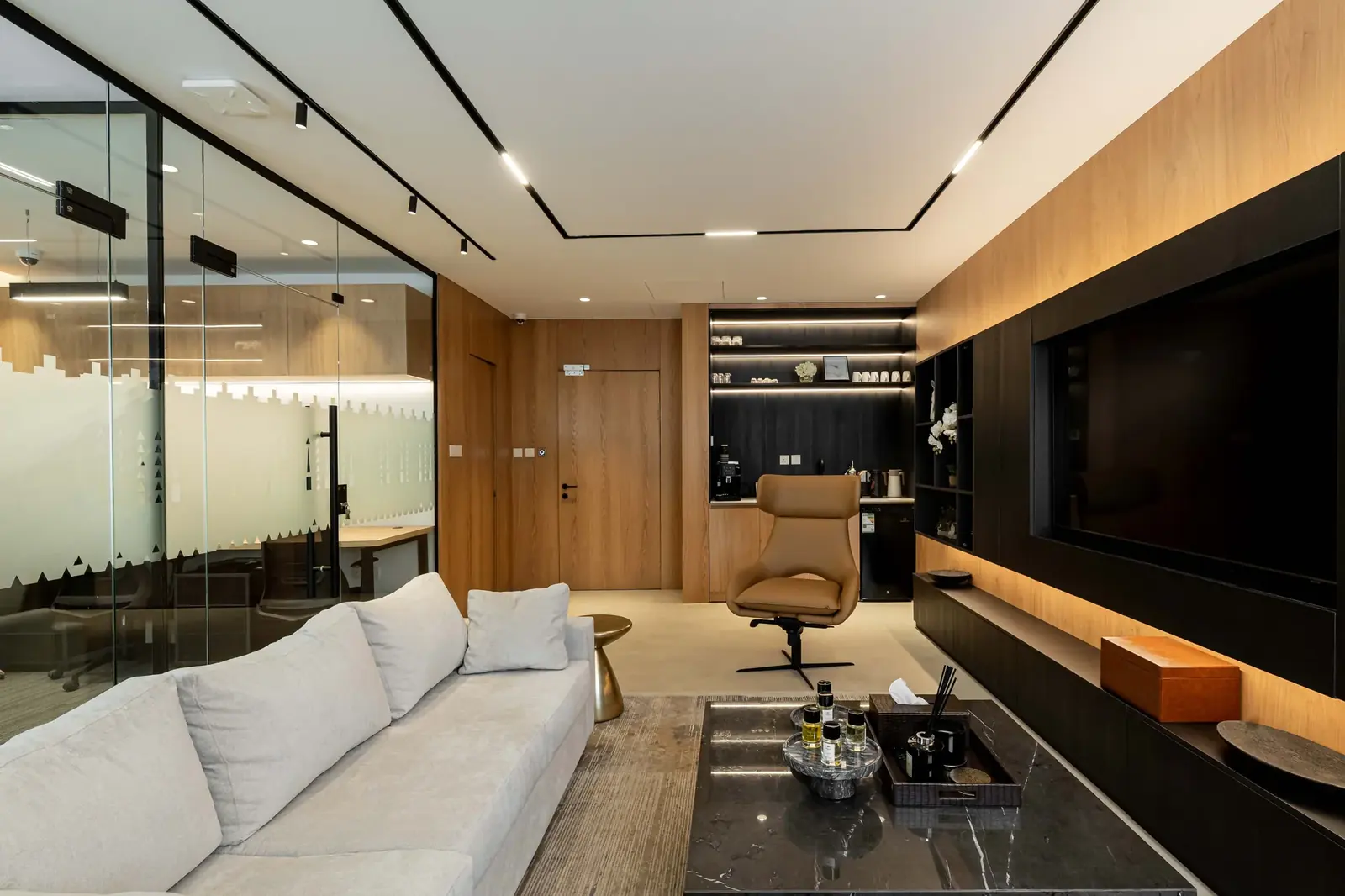 مكتب Dahlez – Dahlez Office | تصميم أمل الفقيه · Amal Alfageeh