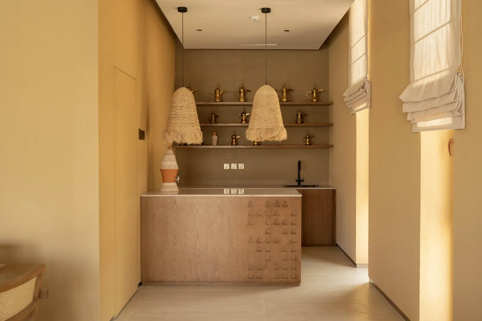 المقهى – حي الدرعية – Café, Diriyah | تصميم أمل الفقيه · Amal Alfageeh